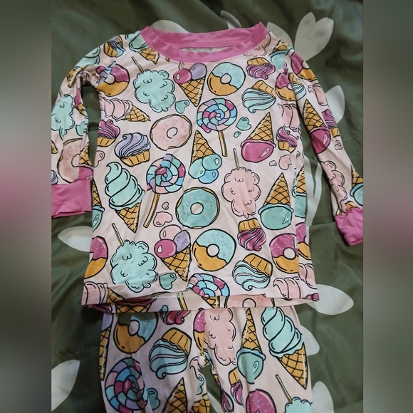 LS Pajamas - Picture 4 of 5